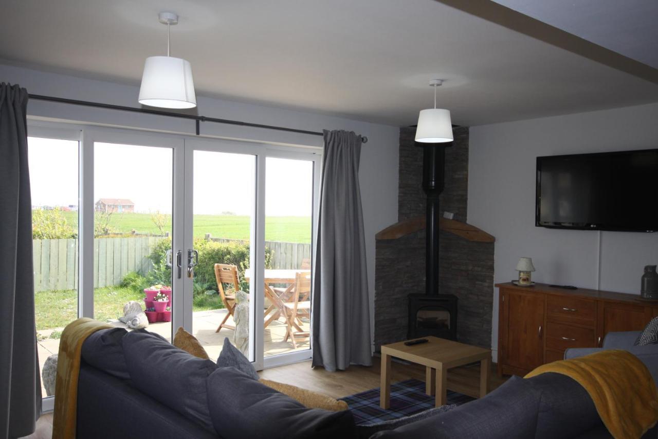Sea View Bungalow Villa Mappleton  Esterno foto